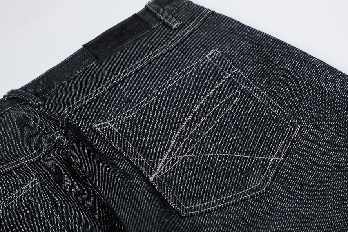 RAW DENIM