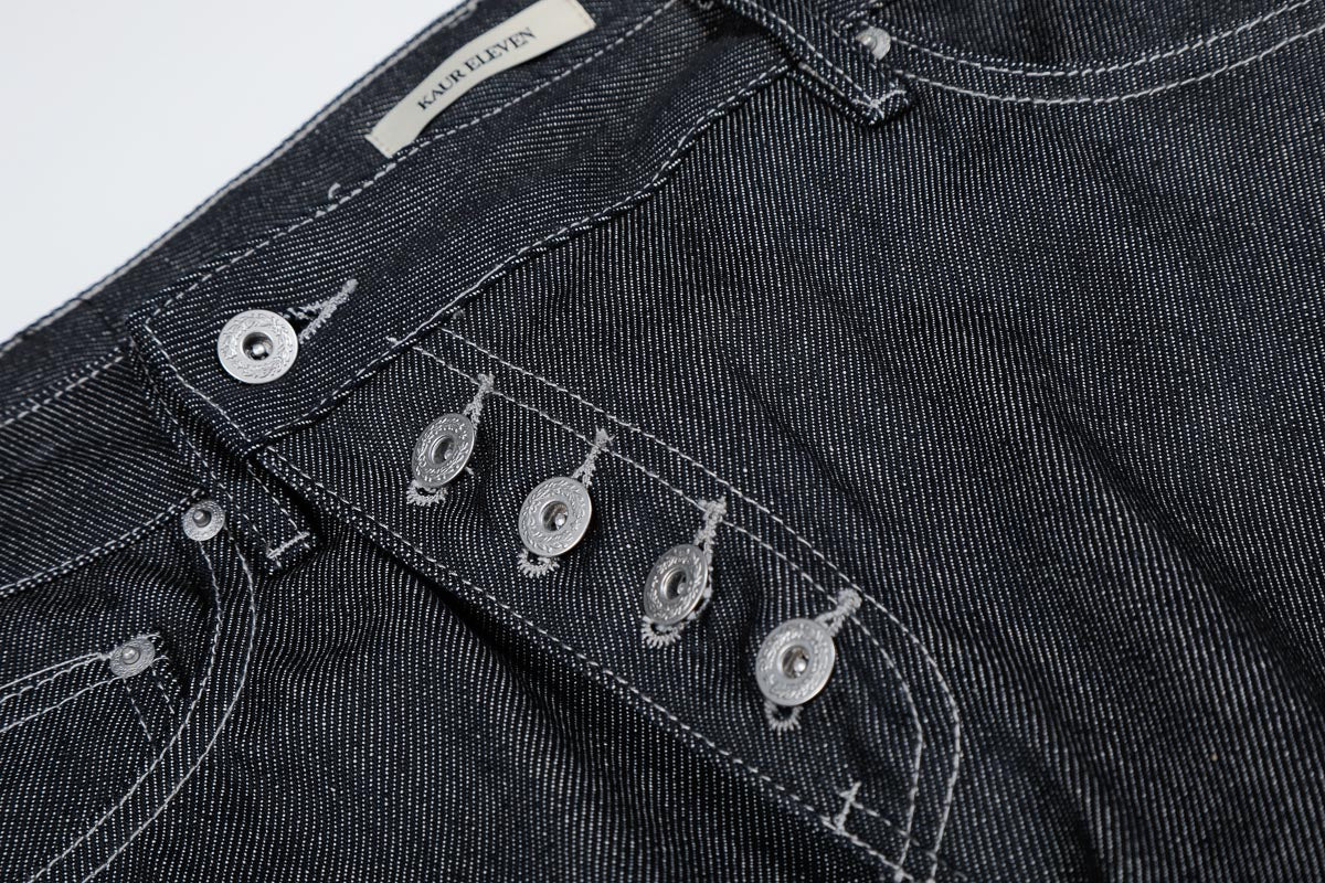 RAW DENIM