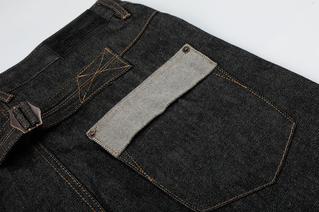 BUCKLE DENIM